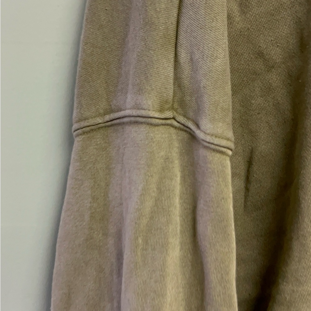 Colsie Pullover - Picture 3 of 6